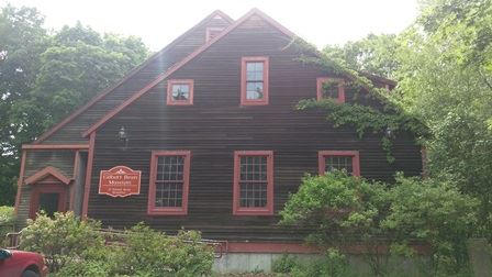 Gilbert L. Bean Barn Museum and Mary Bean Cunningham Historical Resource Center
